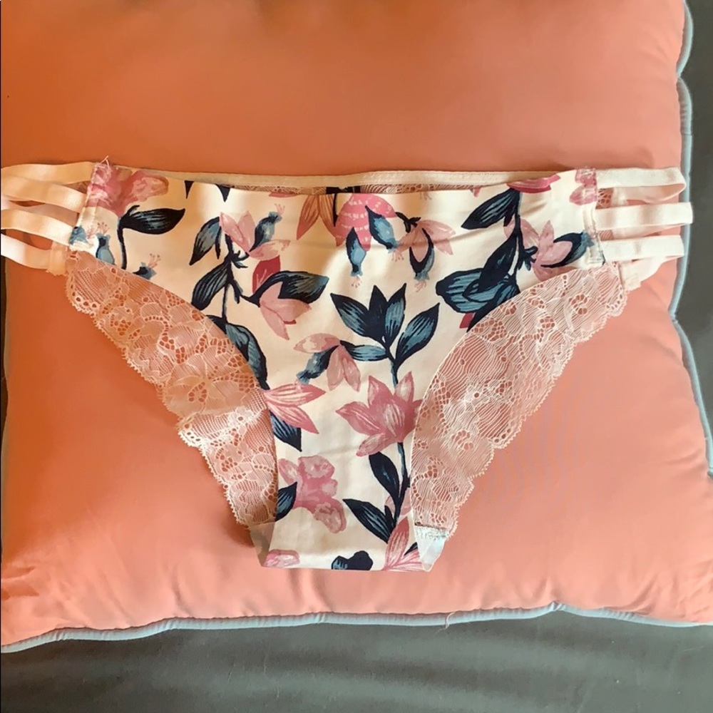 Sexy xoxo panties